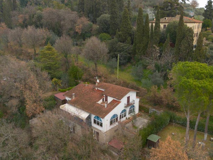 Casa con 6 locali in vendita in Via Fratelli Rosselli, Centro, Castiglion Fiorentino