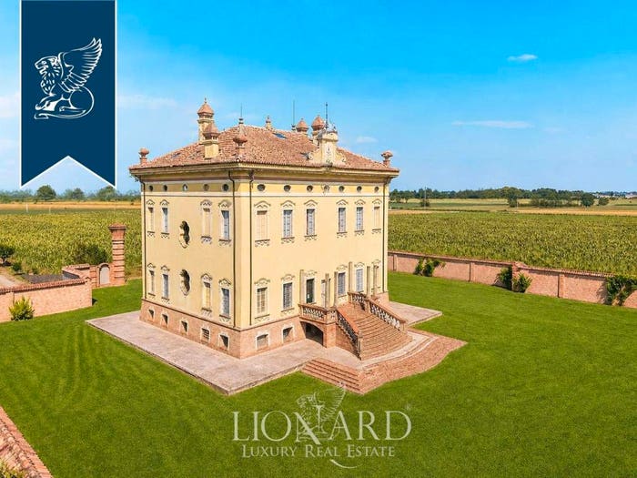 Casa con 6 locali in vendita in Busseto