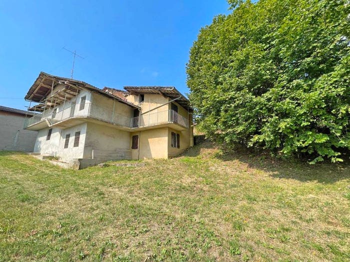 Casa quadrilocale in vendita in Borgata Ferre, Roccabruna