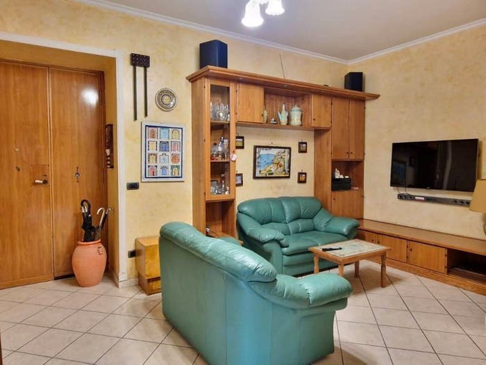 Appartamento quadrilocale in vendita in Via Bernardo Tanucci, San Carlo All'Arena, Napoli