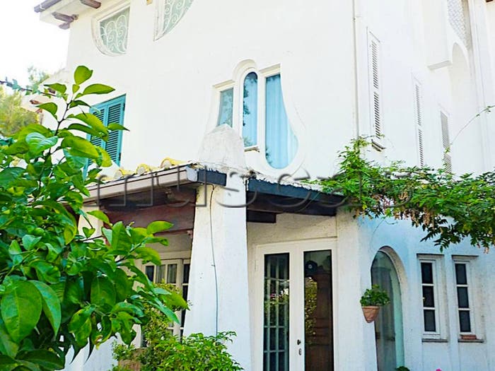 Casa con 5 locali in vendita in Viale Castellammare, Fregene, Fiumicino