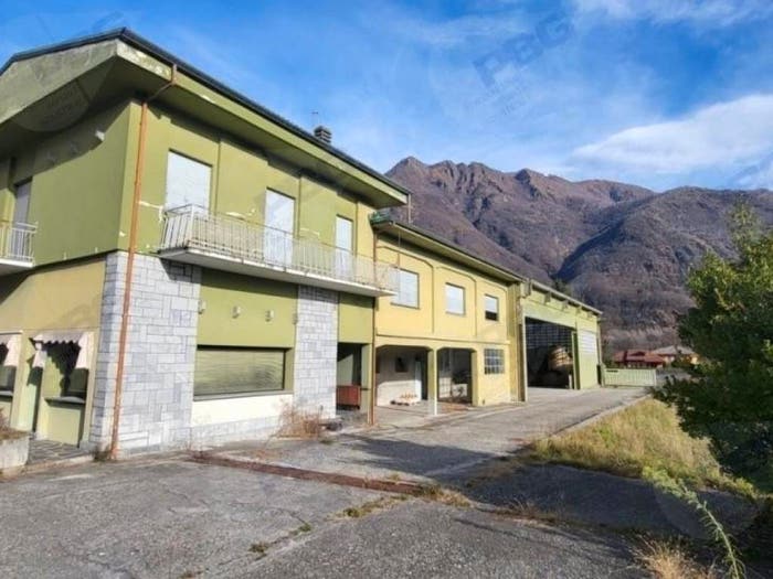 Casa monolocale in vendita in Via Giuseppe Dottore Lavarini, Centro, Ornavasso