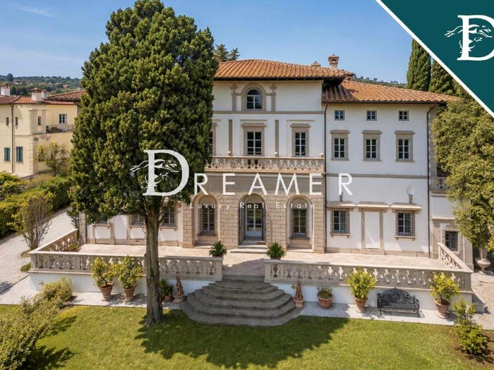 Appartamento con 6 locali in vendita in VIA DEL SALVIATINO, Fiesole