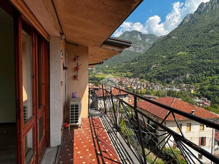 Appartamento con 5 locali in vendita in Via S Silvestro, Centro, Angolo Terme