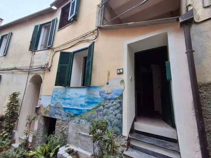 Appartamento bilocale in vendita in Via Edmondo De Amicis, Centro, Pietrabruna