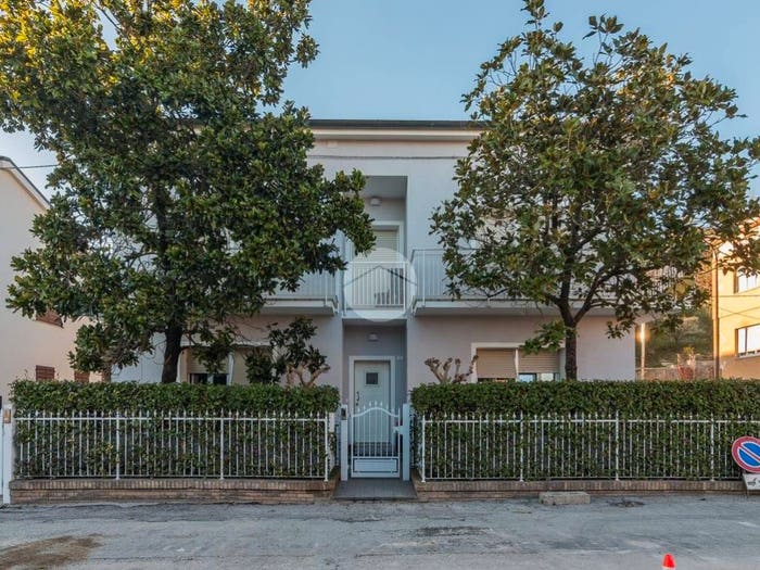 Casa trilocale in vendita in Via Piero Gobetti, Calcinelli, Colli al Metauro