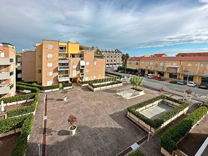 Appartamento trilocale in vendita in Via Martiri di Cefalonia, Porto San Giorgio