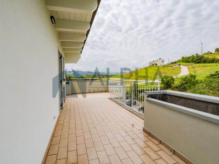 Casa trilocale in vendita in Viale Maggio, Centro, Meldola