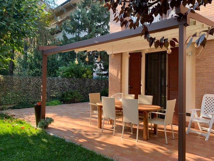 Casa con 6 locali in vendita in Strada Barchetta, Madonnina Tre Olmi, Modena