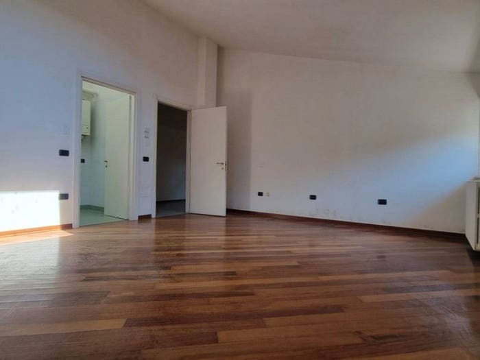 Appartamento trilocale in vendita in PIAZZA MARTIRI, Centro Storico, Carpi