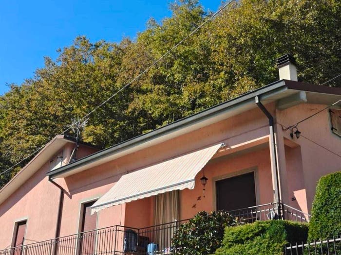 Casa con 6 locali in vendita in Via Vittorio VenetoMoncigoli, Moncigoli, Fivizzano