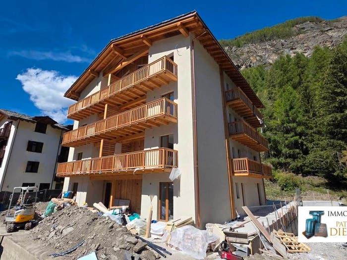Appartamento trilocale in vendita in Frazione Lillaz, Cogne