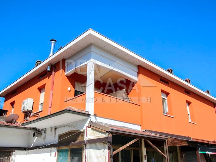 Appartamento con 5 locali in vendita in Via Borghetto, Centro, Mirandola