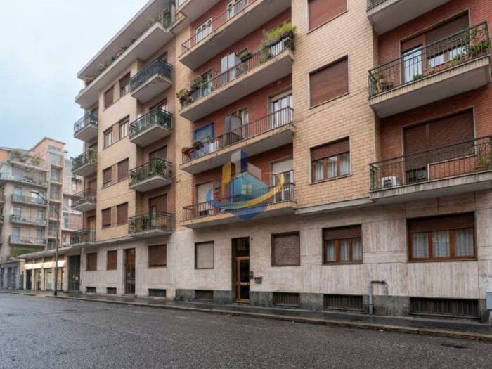 Appartamento trilocale in vendita in Via Riva del Garda, Mirafiori Nord, Torino