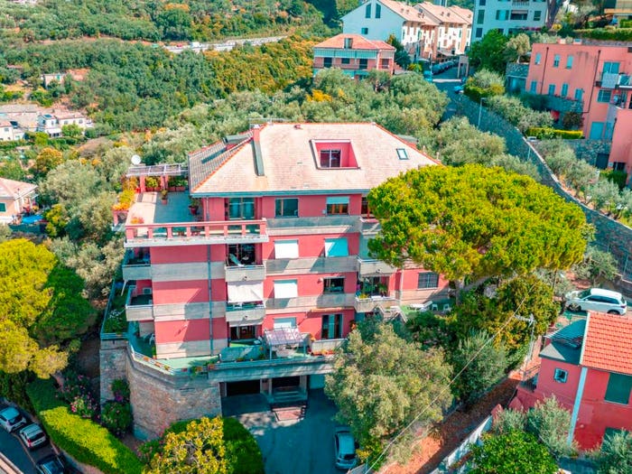 Casa bilocale in vendita in Corso Europa, Quarto, Genova
