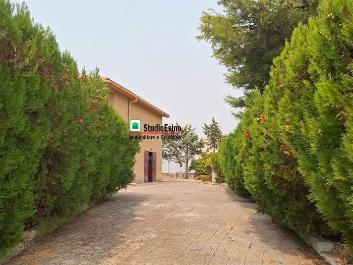 Casa con 6 locali in vendita in via venezuela, Serraferlicchio Montaperto Giardina Gallotti, Agrigento