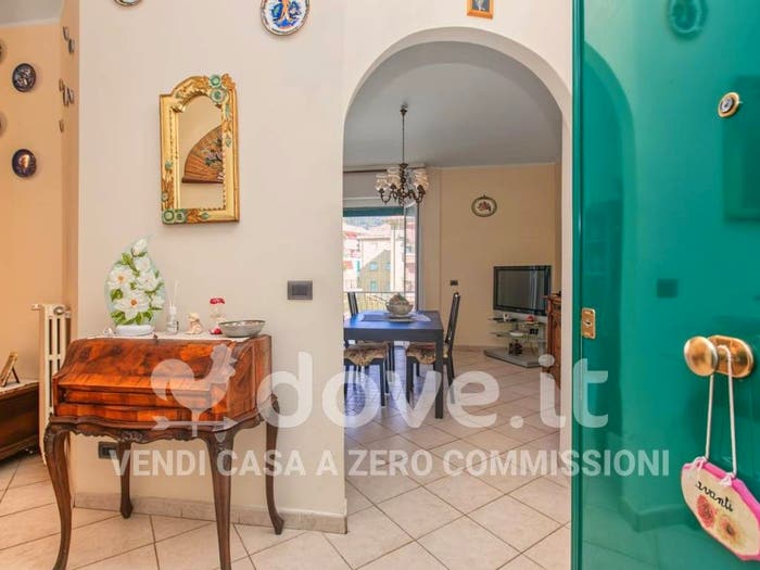 Appartamento quadrilocale in vendita in Via Privata Valdettaro, Costaguta, Rapallo
