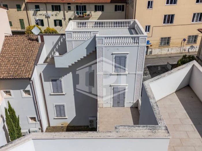 Casa con 6 locali in vendita in Via Edmondo De' Amicis, Masini XX Settembre, Empoli
