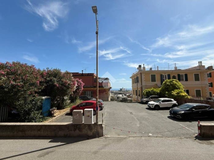 Appartamento con 5 locali in vendita in Via Contardo, Castelletto, Genova