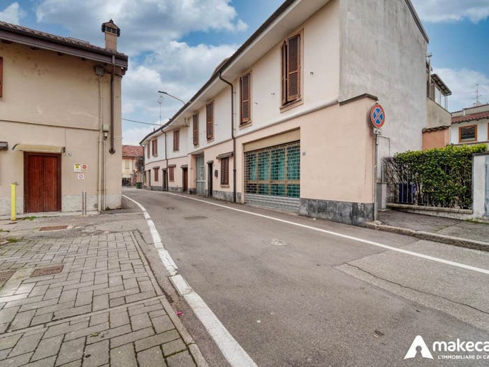 Casa trilocale in vendita in via VIII Giugno, Melegnano
