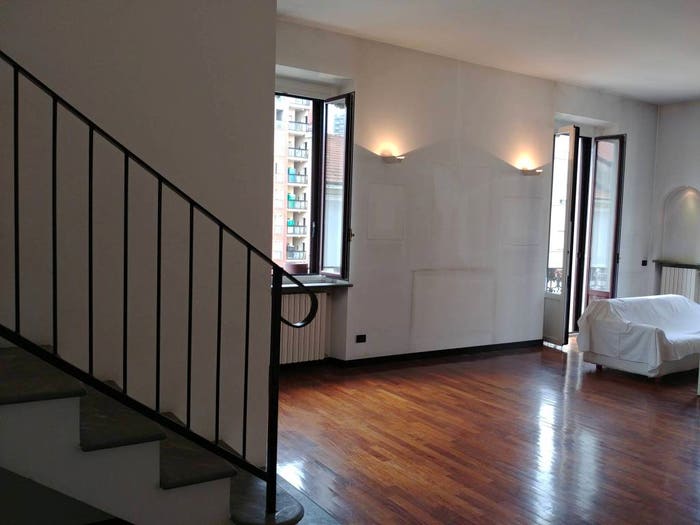 Casa quadrilocale in vendita in Via Francesco Burlamacchi, Porta Romana Medaglie d'Oro, Milano