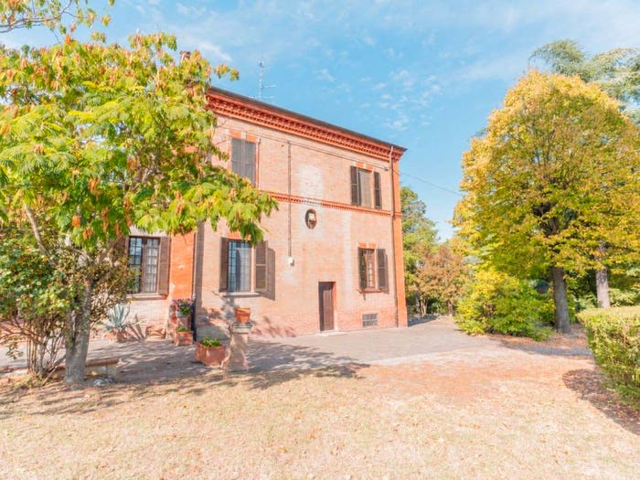 Casa con 6 locali in vendita in Via Bazzanese, Zona Agricola, Casalecchio di Reno