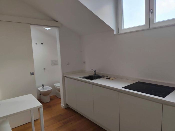Appartamento monolocale in vendita in Via Angelo della Pergola, Isola, Milano