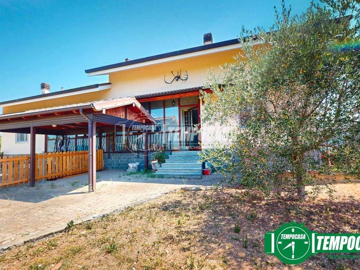 Casa con 6 locali in vendita in borgo fogli B, Cassinelle