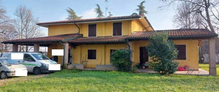 Casa con 6 locali in vendita in Strada Provinciale, Zona Industriale, Borgo San Giacomo