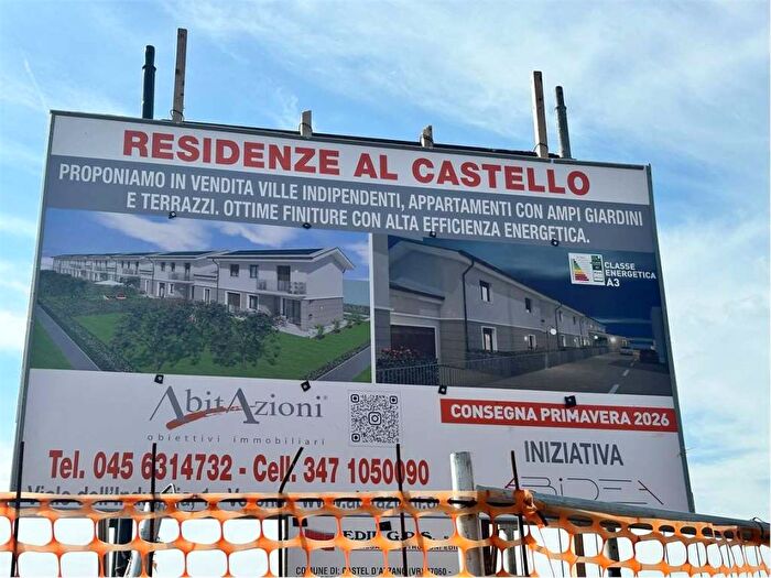Appartamento trilocale in vendita in Castel d'Azzano