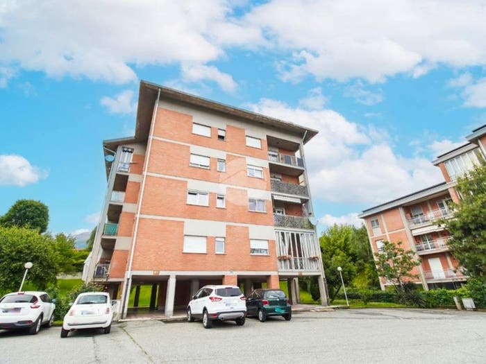 Appartamento quadrilocale in vendita in Via Brigate Partigiane, Centro, Cuorgnè