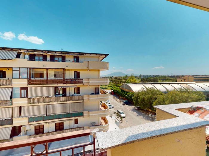 Appartamento quadrilocale in vendita in Via Bugnano, Orta di Atella