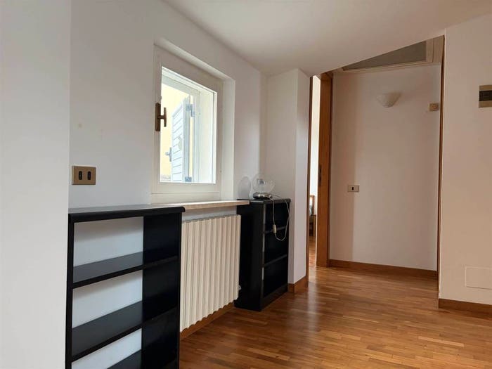 Appartamento trilocale in vendita in Capodimonte, Ancona