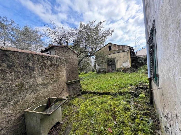 Casa con 6 locali in vendita in Via Guglielmo Marconi, Centro, Montespertoli