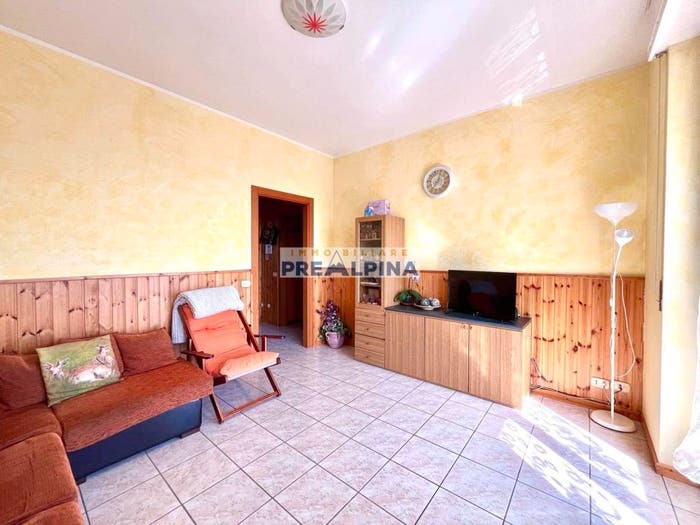 Appartamento quadrilocale in vendita in VIA MARTIRI DELLA LIBERTA', Casnigo