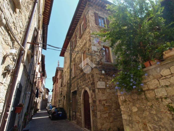 Appartamento trilocale in vendita in Via di Corfinio, Ascoli Piceno