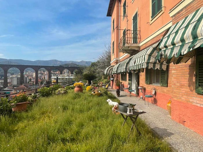 Appartamento bilocale in vendita in Via Nocebella, Pontedecimo, Genova