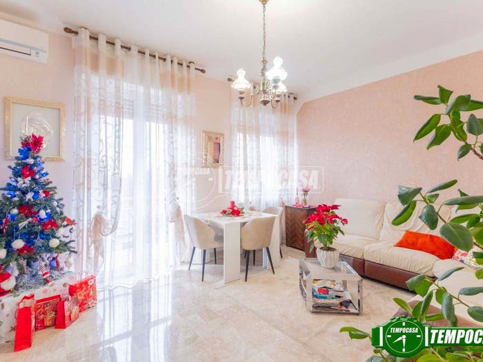 Appartamento trilocale in vendita in Via Alessandro Manzoni, Marcallo, Marcallo con Casone