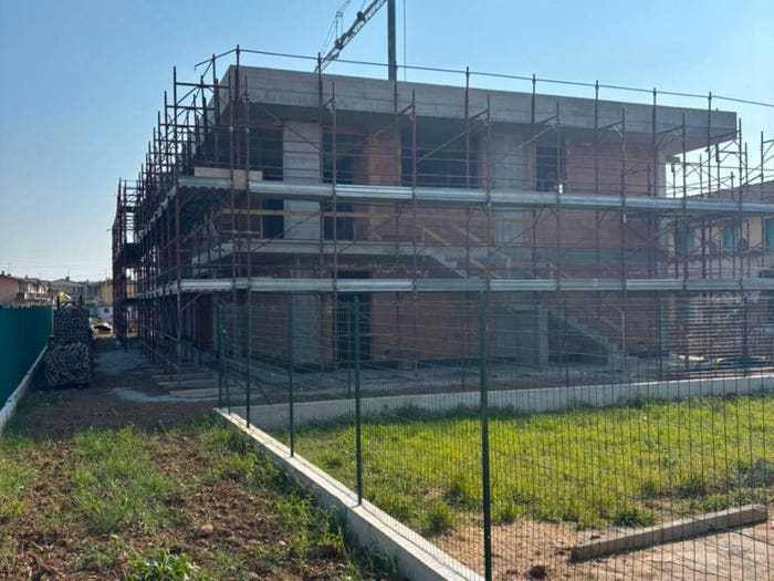 Casa quadrilocale in vendita in Via Giosuè Carducci, Centro, Costa di Mezzate