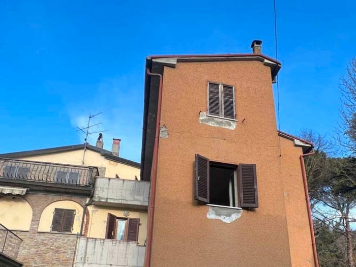 Casa quadrilocale in vendita in Viale Giotto, Le Ville, Monterchi