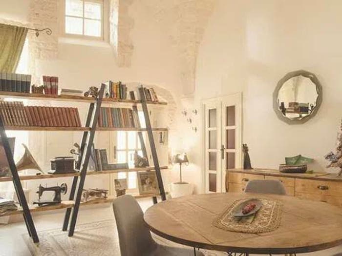 Appartamento con 5 locali in vendita in Via Tarantini, Centro, Cisternino