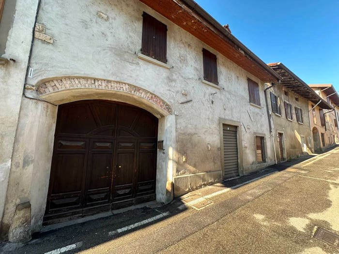 Appartamento con 6 locali in vendita in Via C Fabbri, Centro, Palazzolo sull'Oglio