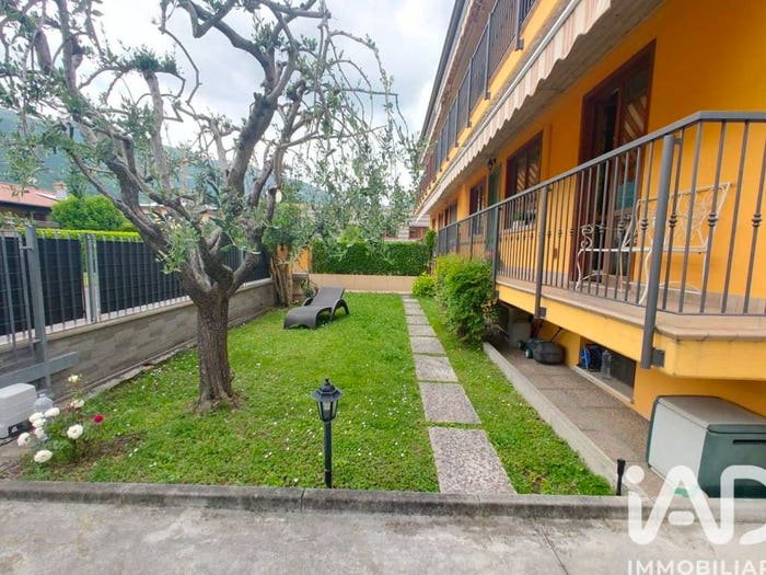 Casa con 6 locali in vendita in Via via Molino Prati, Botticino