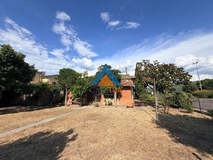Casa quadrilocale in vendita in Via Campo della Fiera, Stazione Di Alviano, Alviano