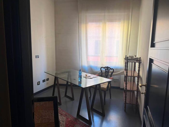 Appartamento con 5 locali in vendita in Borgo Regale, Centro Storico, Parma