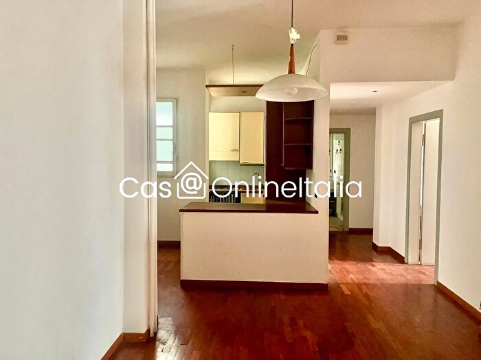 Appartamento trilocale in vendita in Via Ferrara Prato, Prato