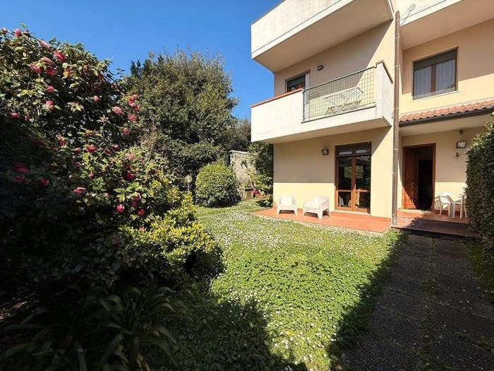 Casa con 5 locali in vendita in Via delle Felci, Tirrenia, Pisa