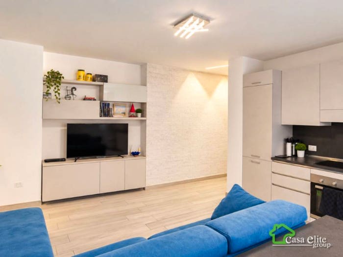 Appartamento trilocale in vendita in Via Fratelli Rosselli, Bologna Sulmona, Milano