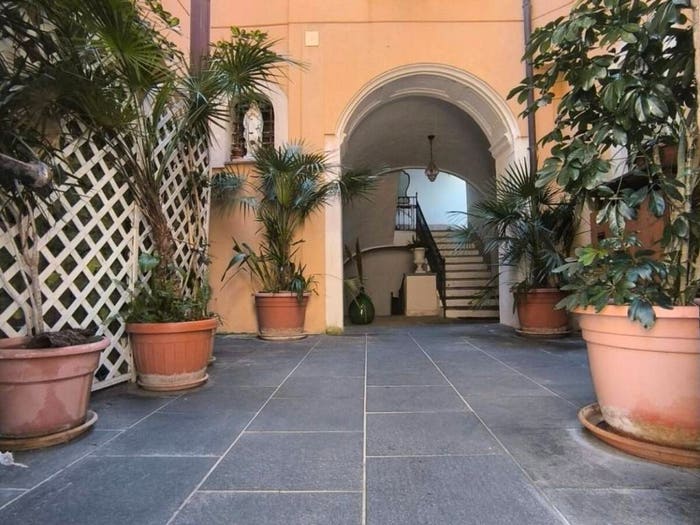 Casa quadrilocale in vendita in Via Mandria, Centro, Castellabate