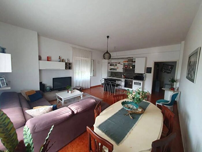 Appartamento con 5 locali in vendita in Via Guido Miotto, Cesano, Roma